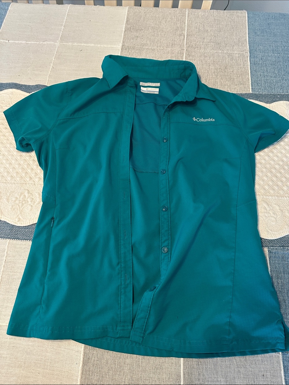Columbia Teal Button-Down Short Sleeve Shirt I